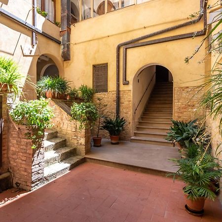 Il Teatro Apartment San Gimignano Exterior photo